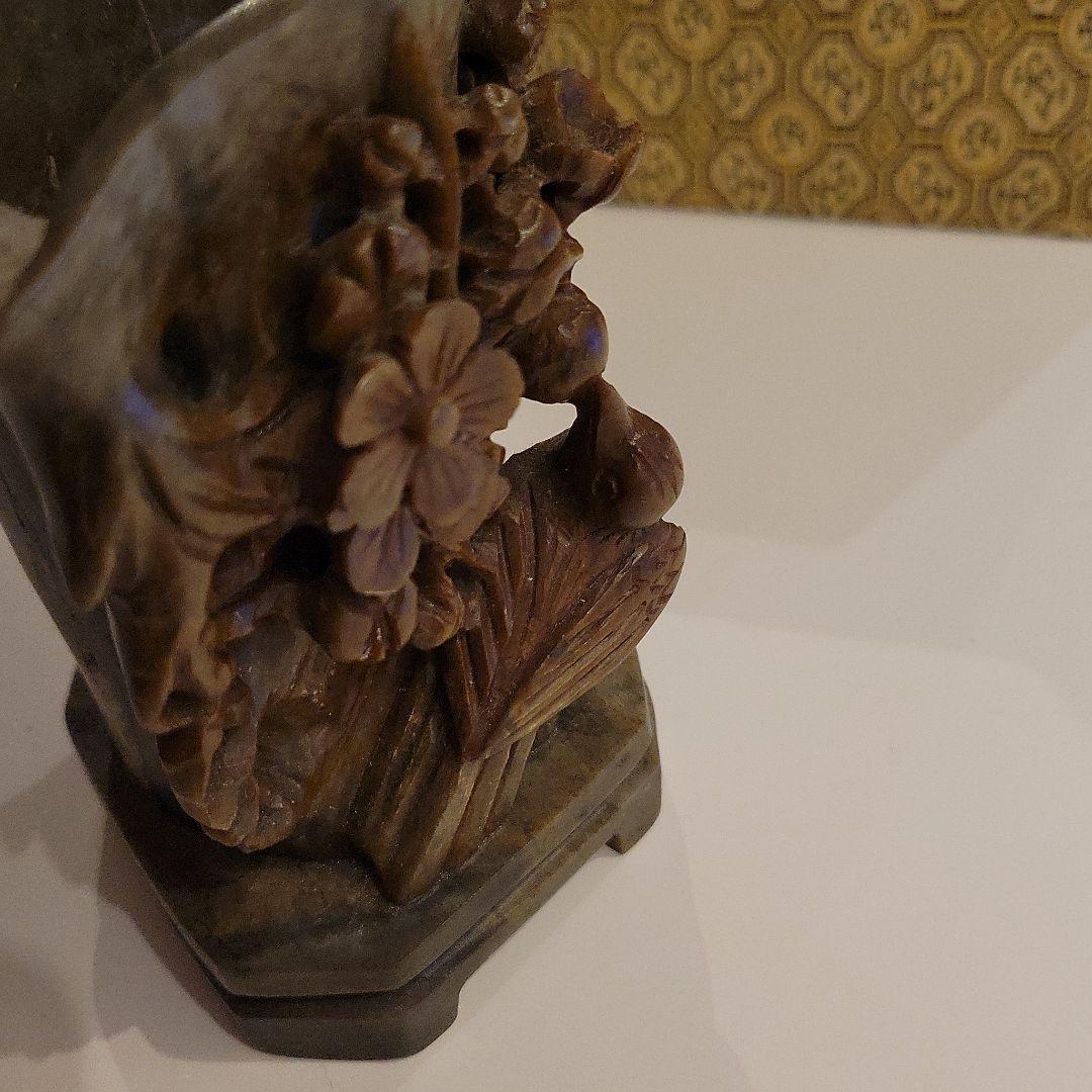 中国 玉石 ？ 大理石 ？ 置物