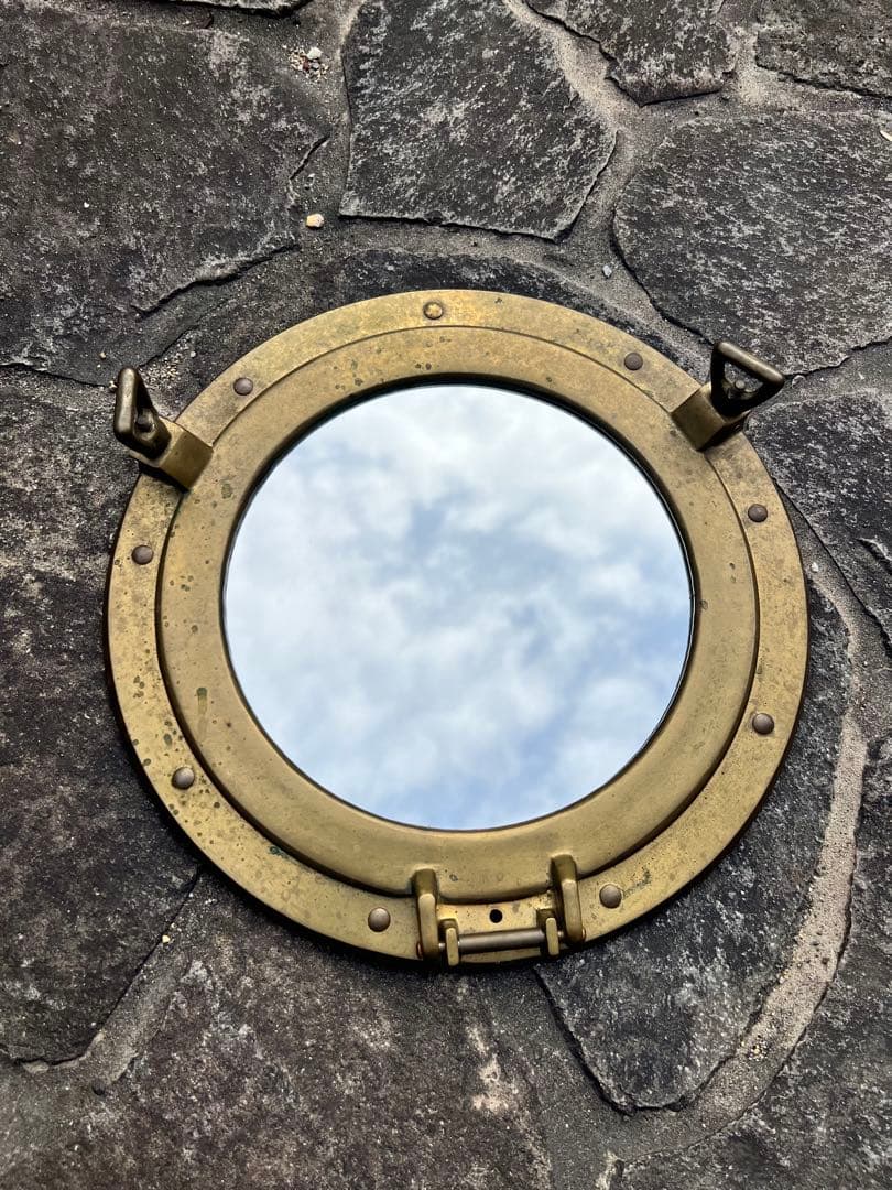 アンティーク　鏡　真鍮製円形開閉式ミラー