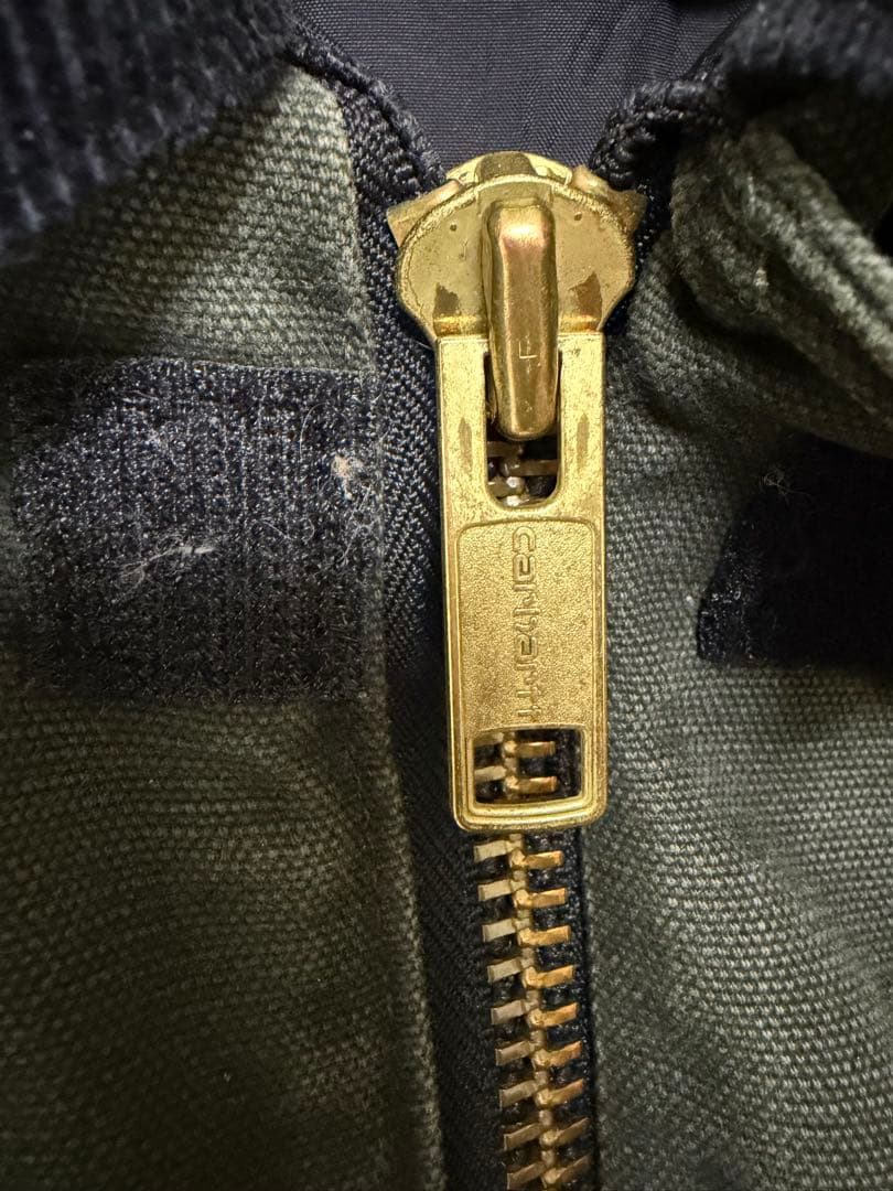 【希少サイズ】カーハート トラディショナルジャケット ショート丈 J22 MOS