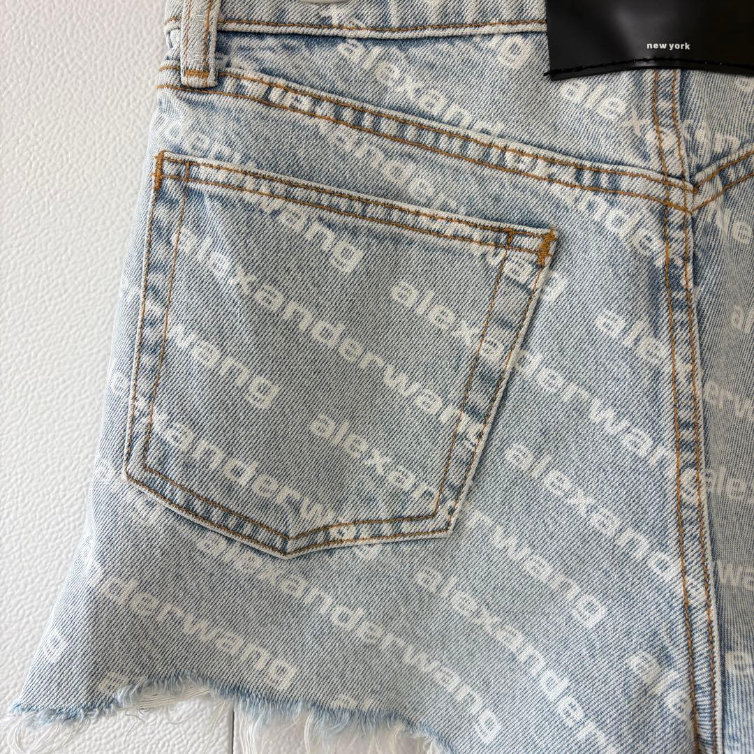 Alexander wangロゴデニムパンツ　ブラック26サイズ