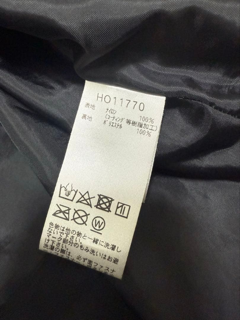 Helly Hansen マウンテンパーカー 黒