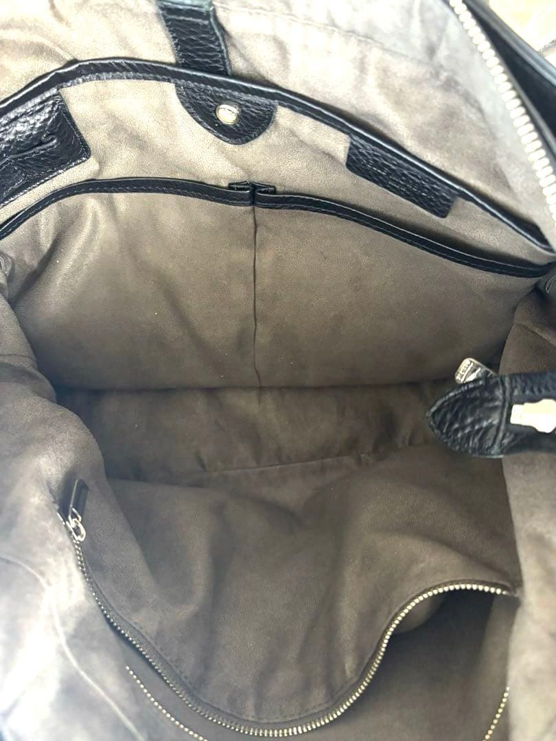 ペッレモルビダ　レザー トートバッグ A4サイズ　※ショルダーベルトと巾着付き