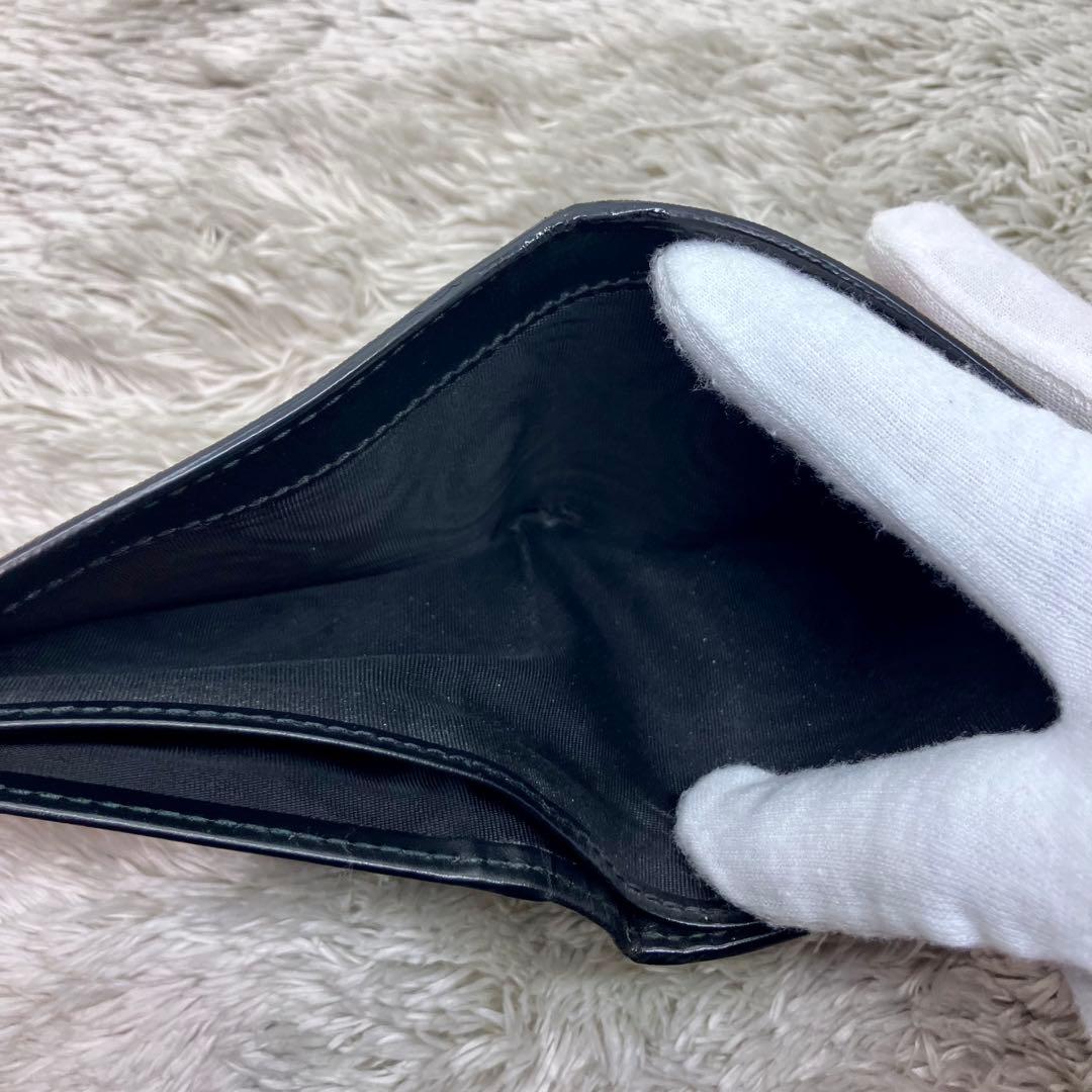 箱付き極美品✨GUCCI キングスネーク GGスプリーム 二つ折り財布 GG柄