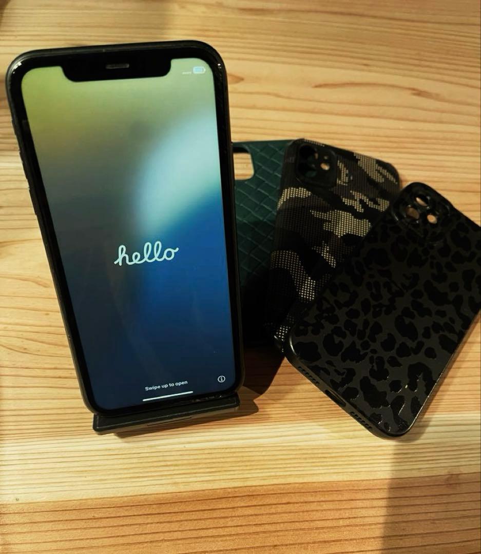 Apple iPhone 11 スペースグレー ケース付き