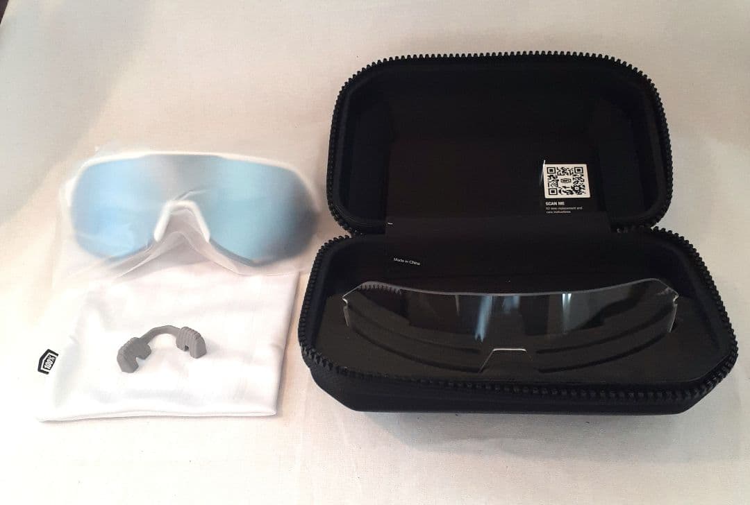 100% S2 ホワイト ブルー ワンハンドレッド サングラス