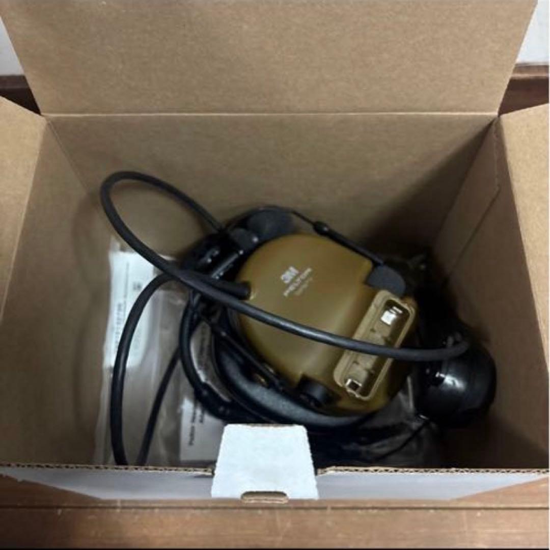 未使用品　米軍放出品　実物　PELTOR COMTAC V 送料無料