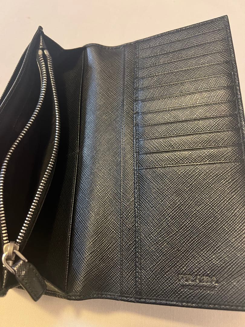 PRADA サフィアーノレザー　財布