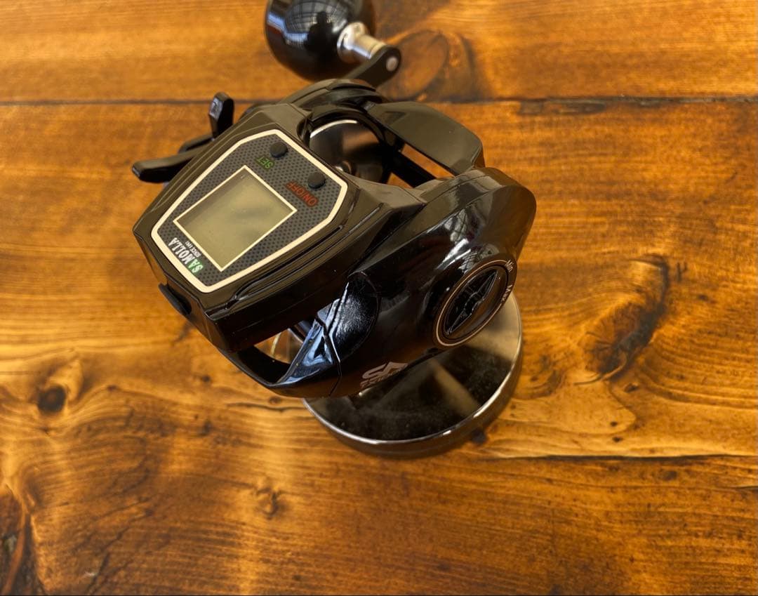 デジタルカウンター付きベイトリール　右巻き　ジギング　大型　デジタルリール