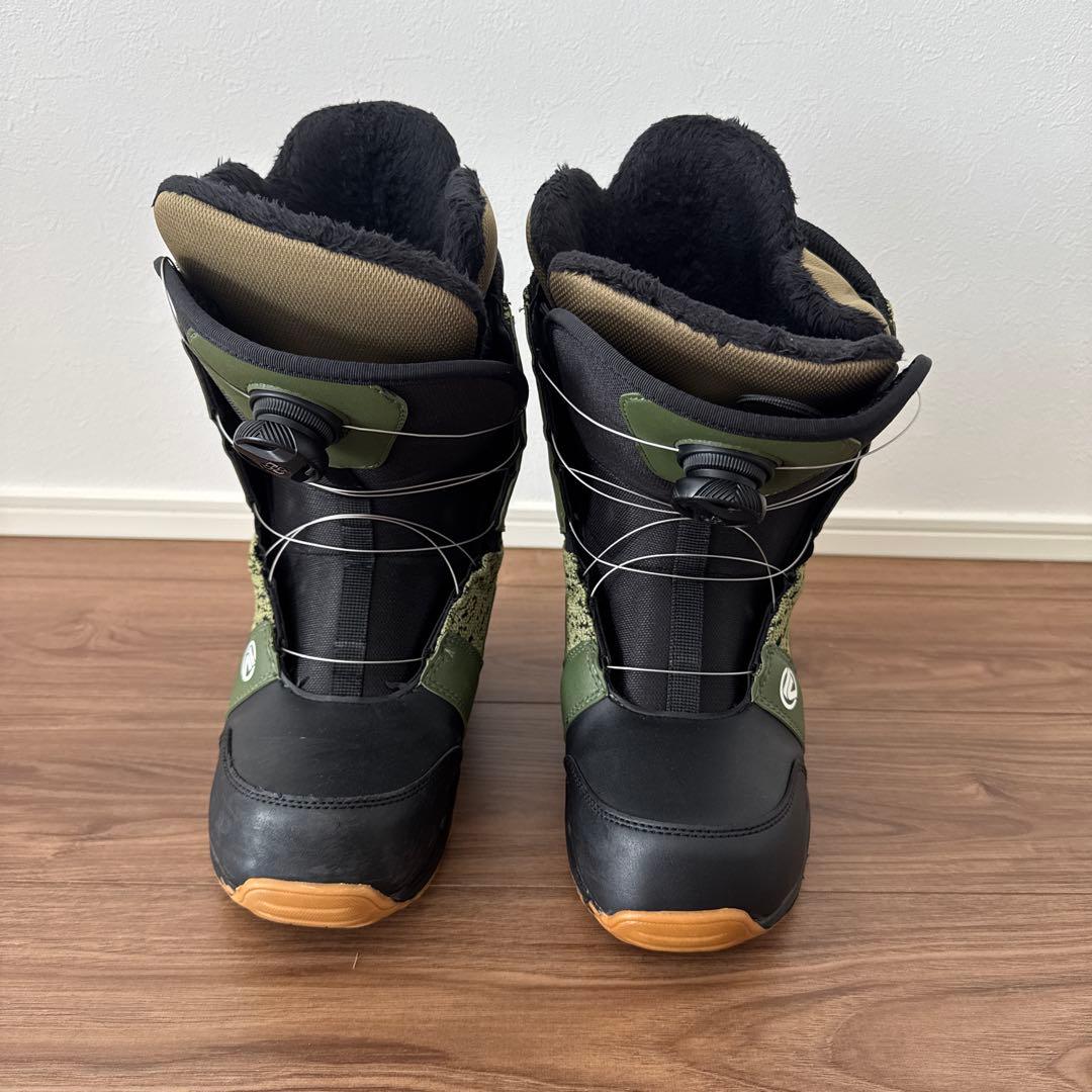 スノーボードブーツ FLOW カーキ