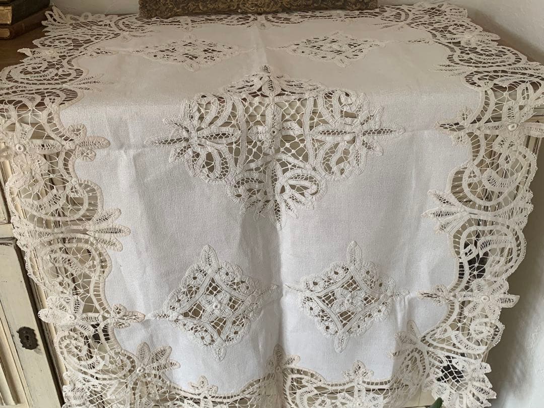 iori バテンレース　テーブルクロス　ハンドワーク　蚤の市
