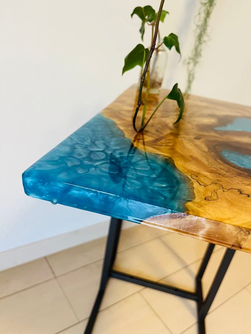 レジンテーブル　ソファテーブル　サイドテーブル　栃