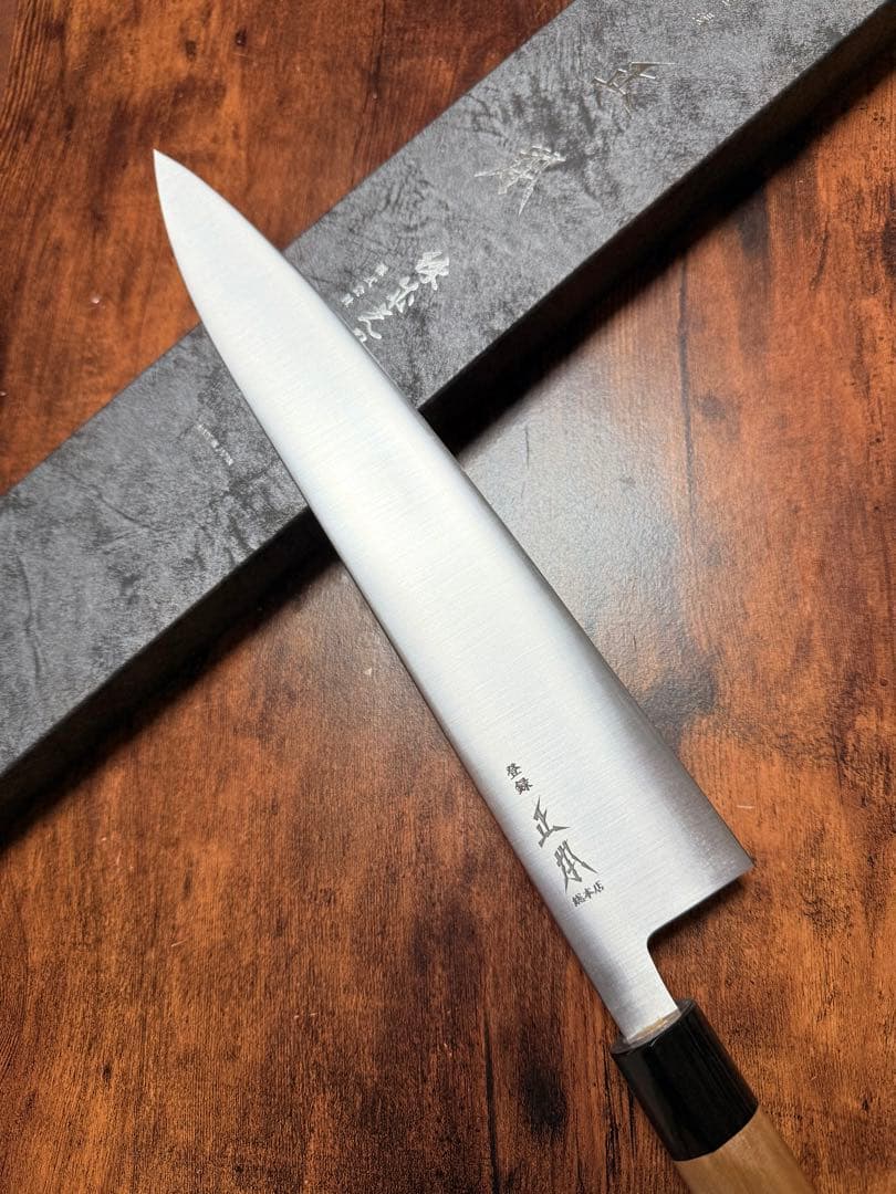 正本　和牛刀　包丁　玉白鋼(白紙2号鋼) 尺　水牛柄