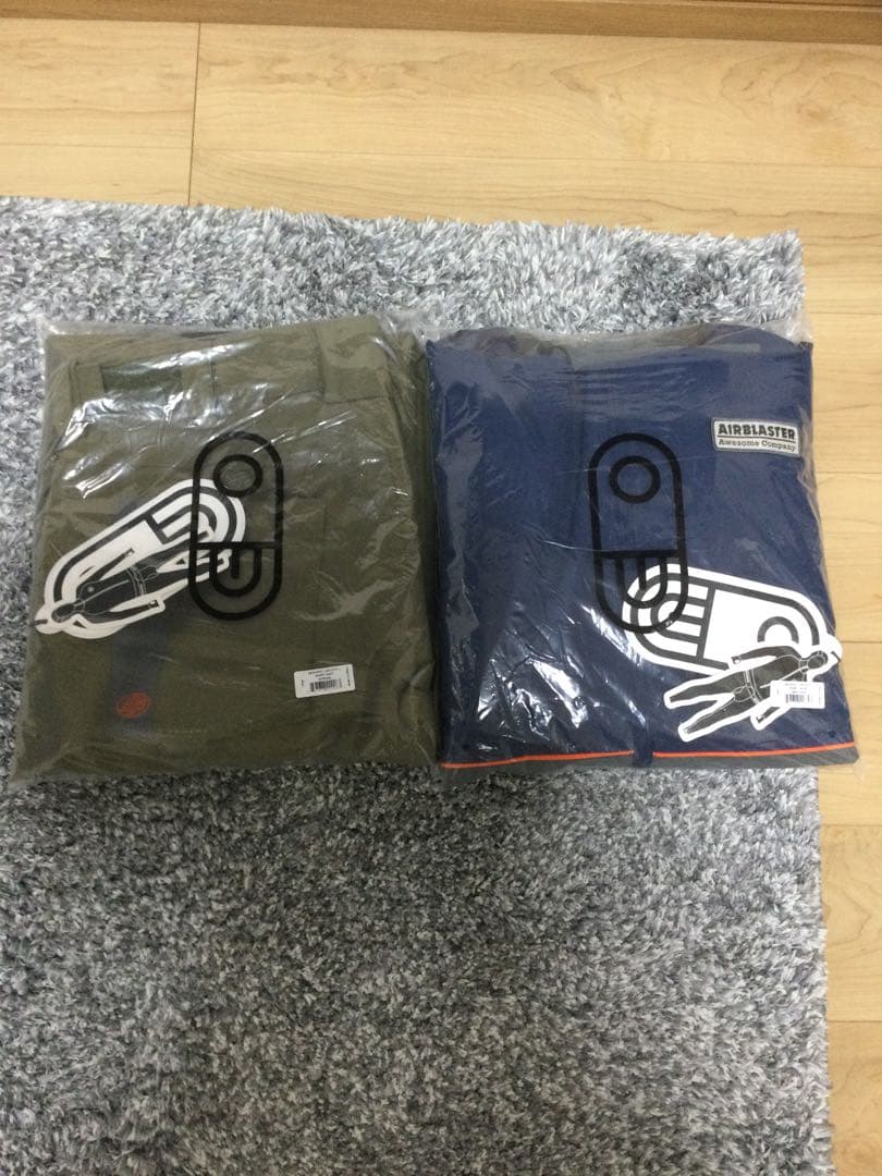 新品上下セット 24-25 AIRBLASTER エアブラスター スノーウエア