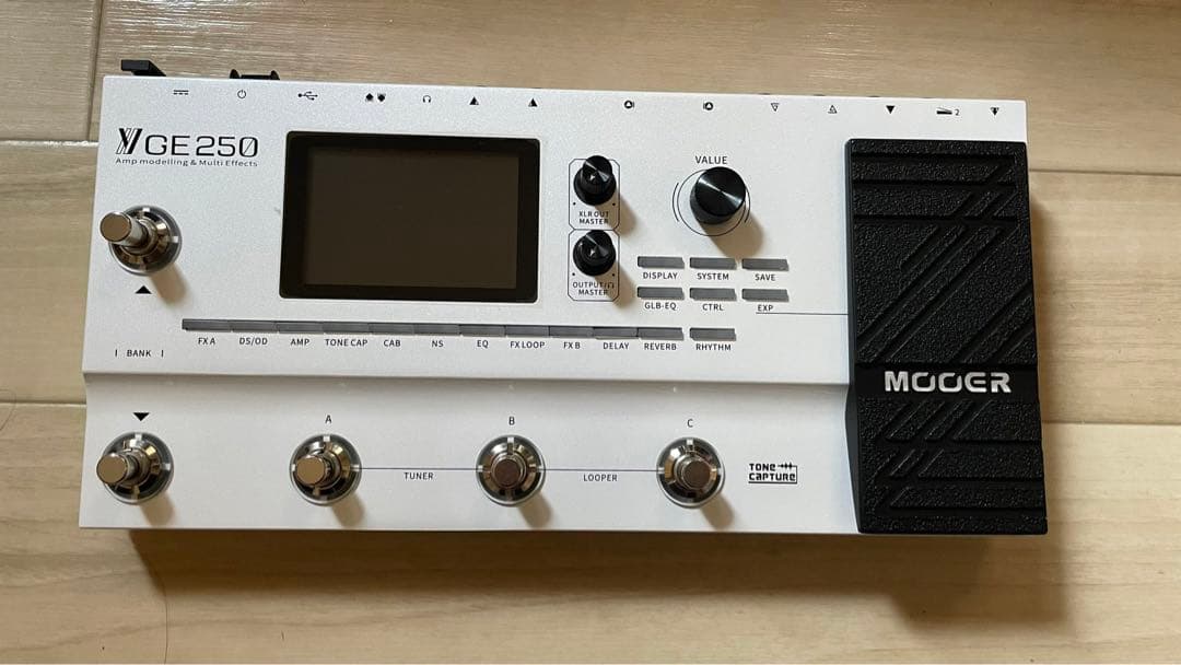 Mooer GE250 マルチエフェクター