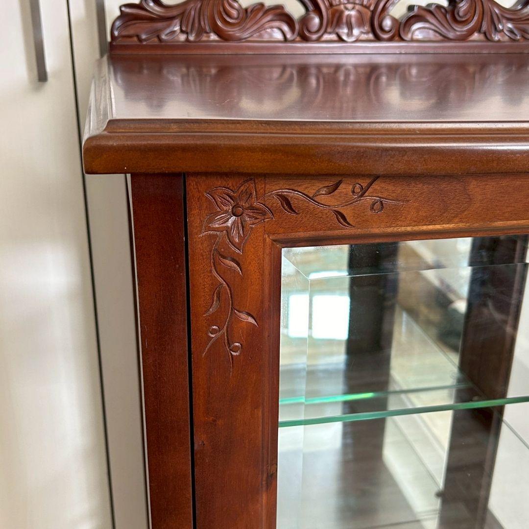 木製キャビネット 猫脚 アンティーク 彫刻 ガラスキャビネット 一点物 希少