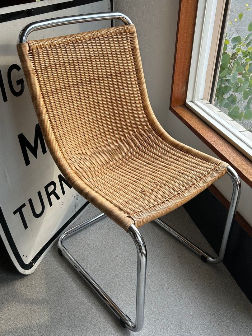 ヴィンテージ　カンチレバーチェア　籐　ラタン　スチール　椅子