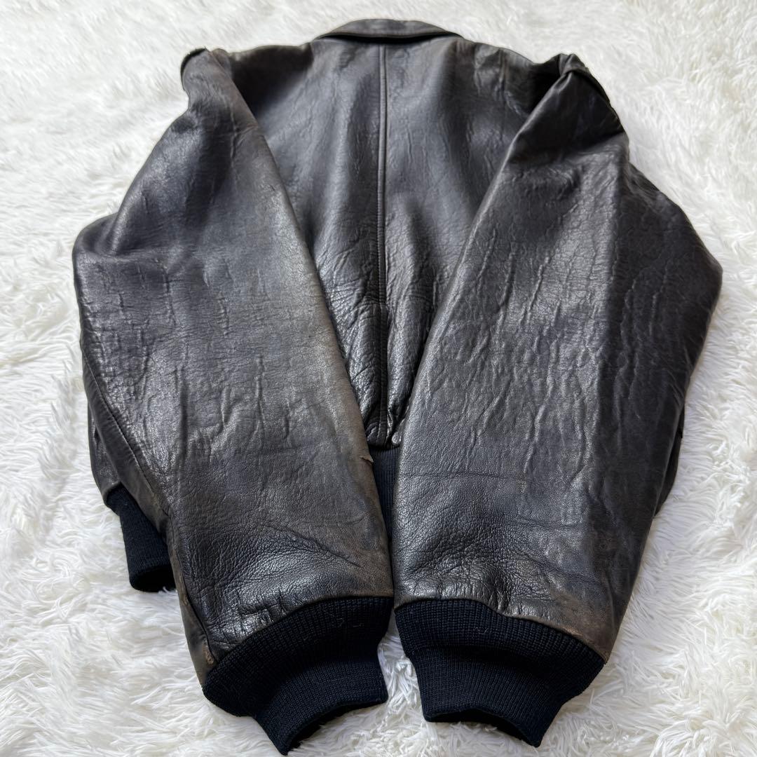 AVIREX A-2 ブラックレザー フライトジャケット メタルプレート 短丈