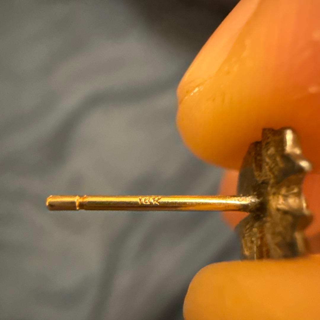 Chrome Hearts クロスピアス