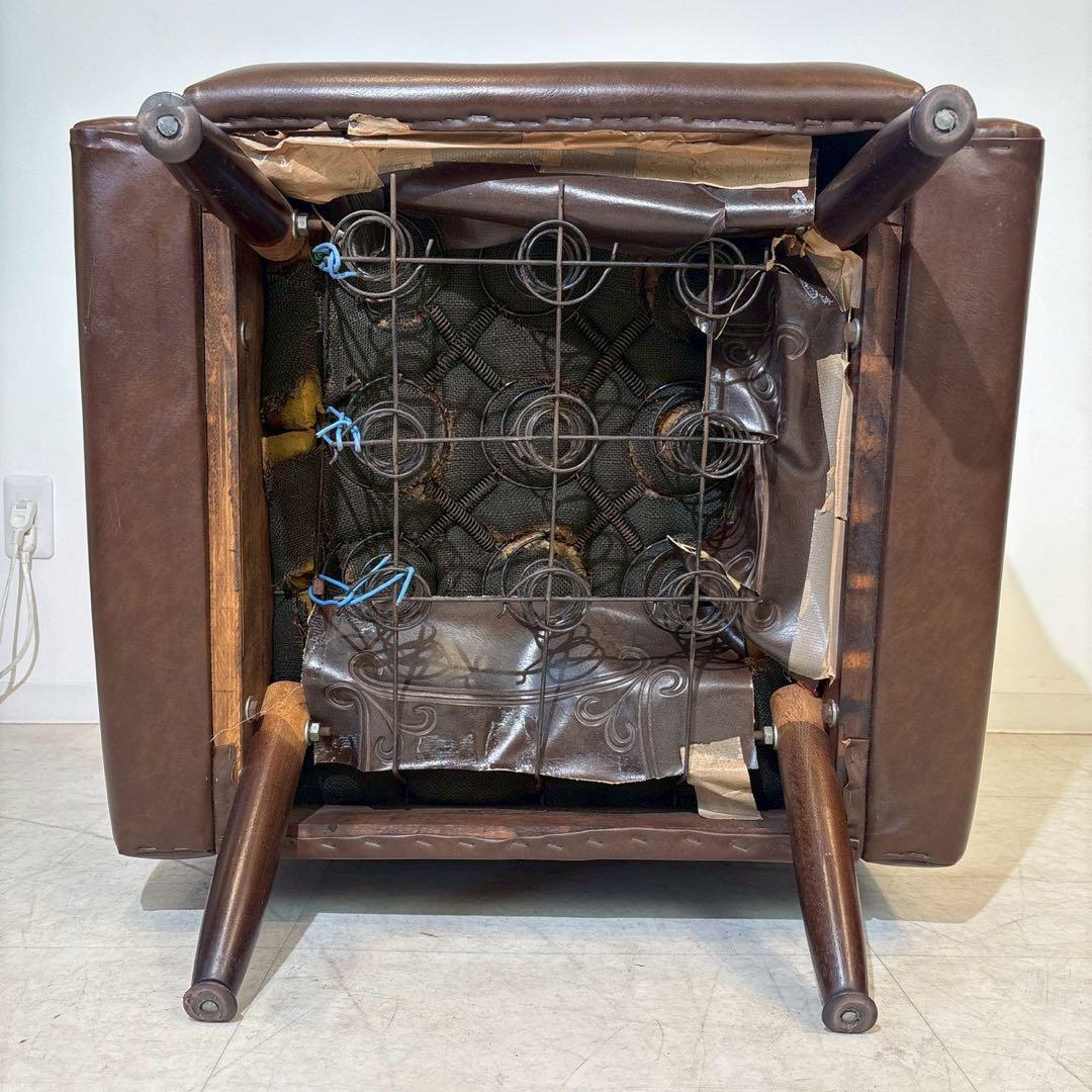 ヴィンテージ　レザー　1人掛けソファ アームチェア クラシック　喫茶店　レトロ