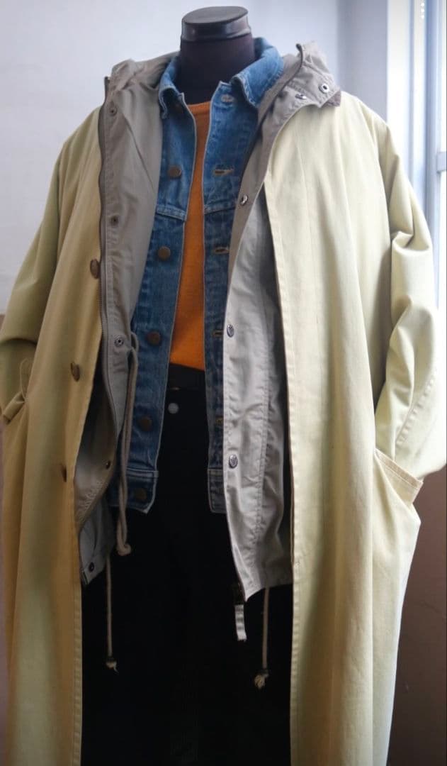 エンポリオ・アルマーニ トレンチコート