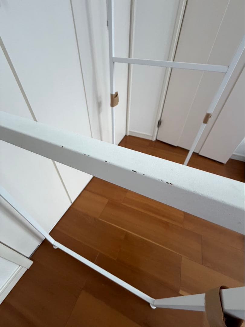 【ディノス】天井が低くても置けるカフェスタイルランドリーラック