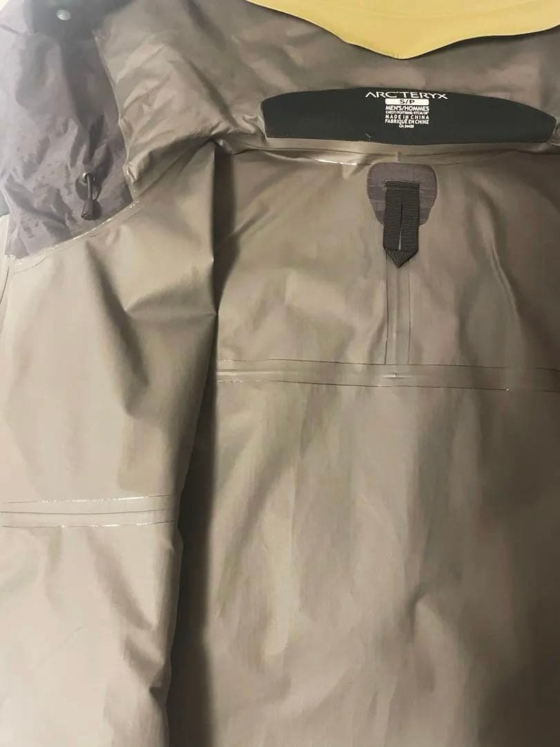 激レア 美品 ARC'TERYX BEAMS 別注 BETA SL 金ロゴ刺繍