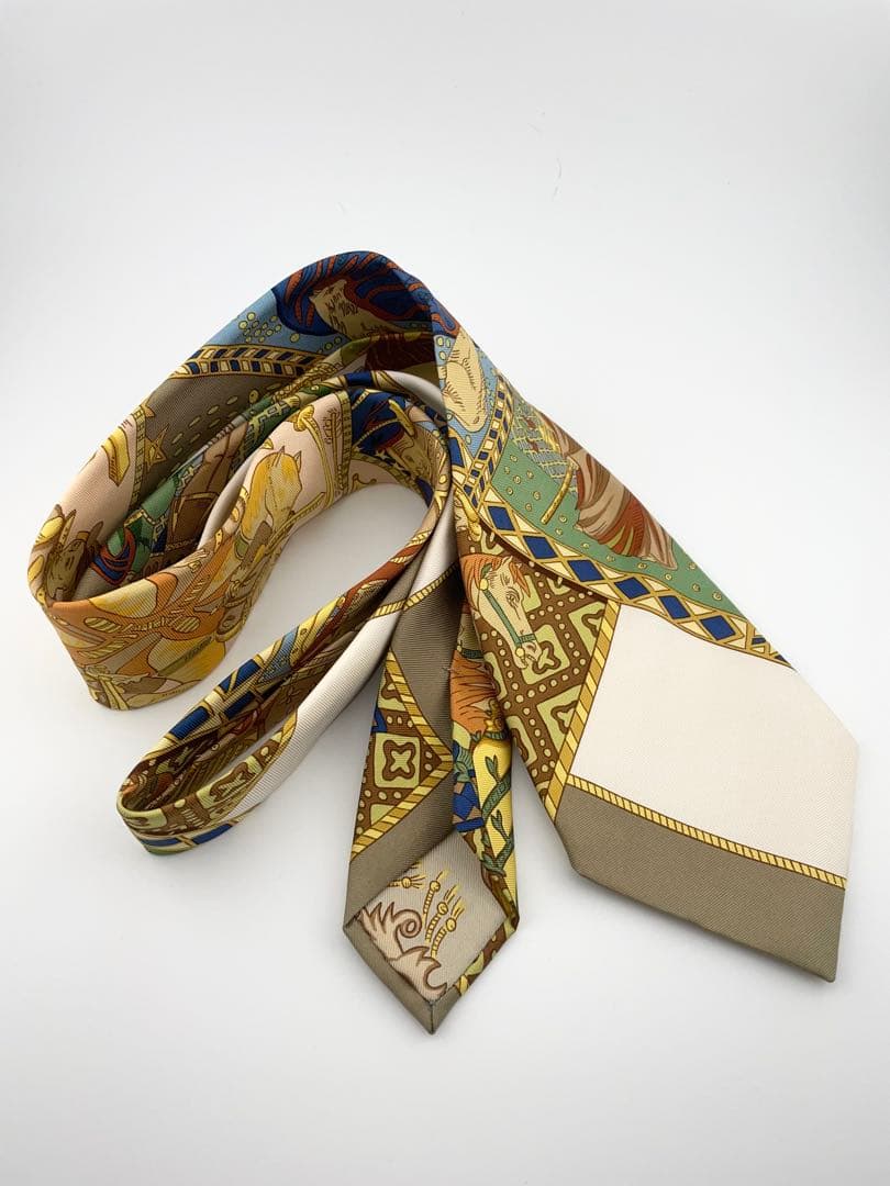 美品 エルメス ハイブランド ネクタイ スカーフ柄 シルク 高級 馬柄 騎士柄