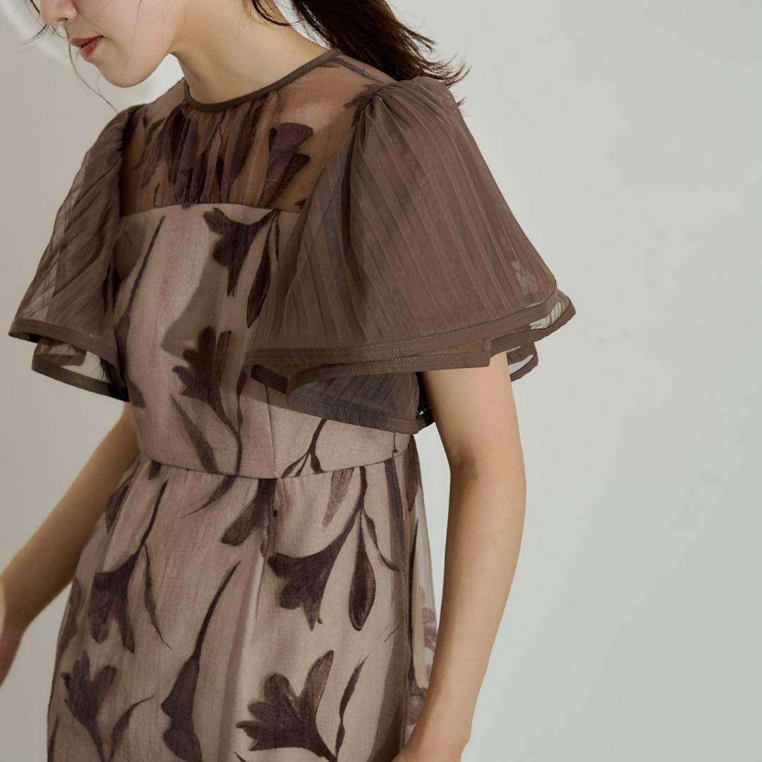 LE’RURE フラワードレス　ブラウンM-short