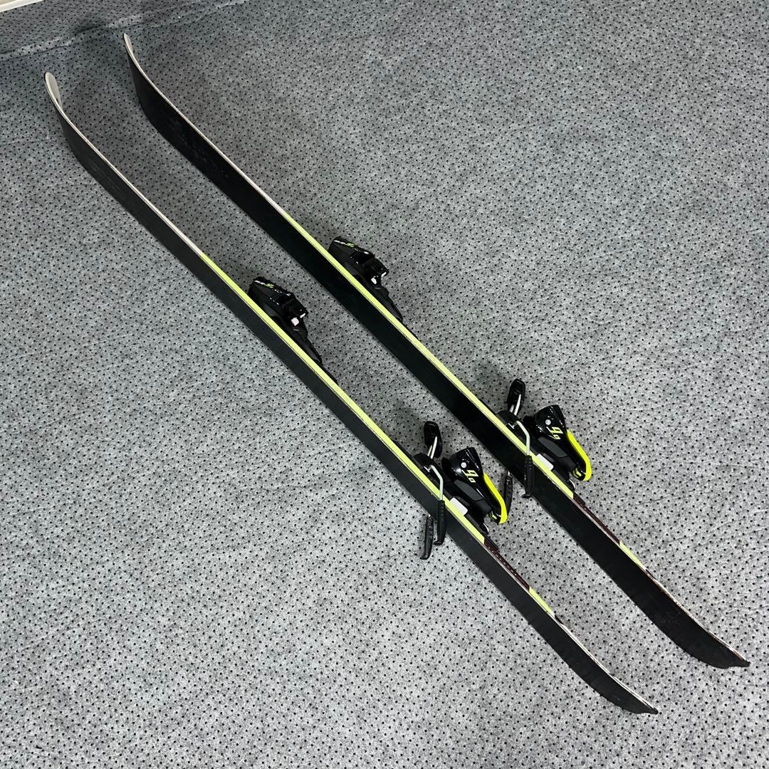 3回使用 スキー板 HEAD V-SHAPE V1 130cm ストック付