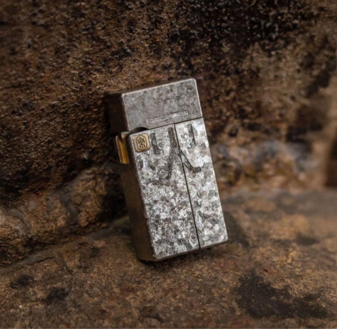 YOLO STUDIO NO FIRE フィジェットトイ