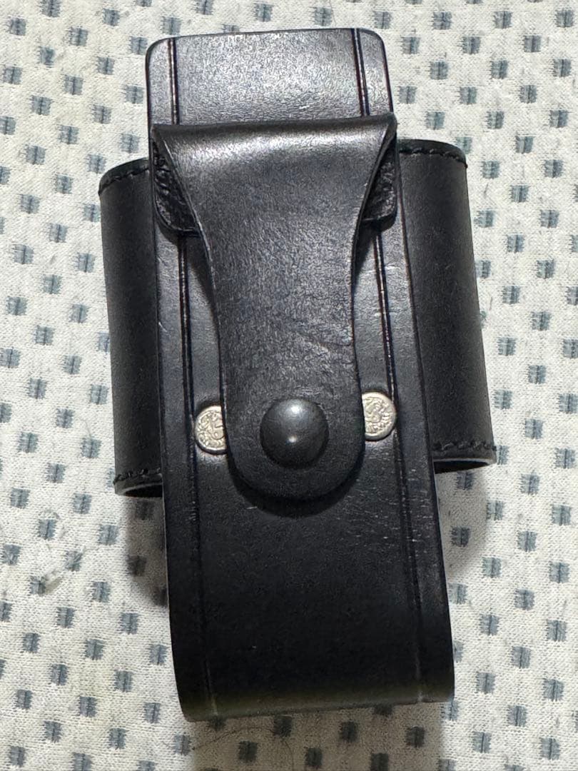 GIANNI VERSACE 黒 スマホケース格安‼️本体のみ