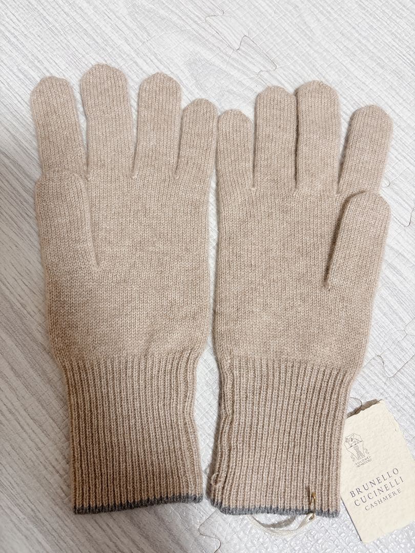 ブルネロクチネリ Brunello Cucinelli カシミヤ手袋