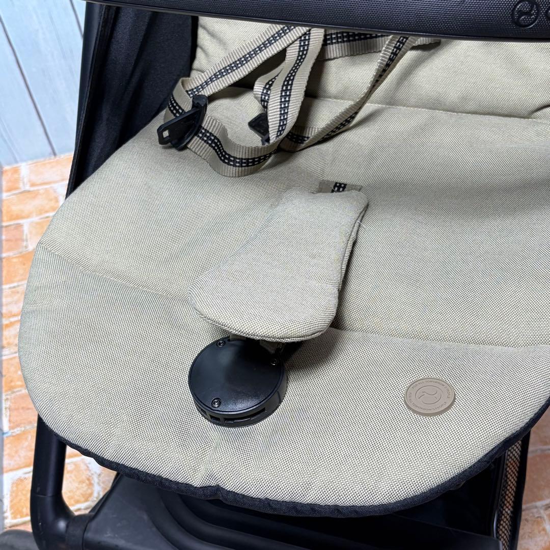 美品 Cybex サイベックス イージーS B2ベビーカー
