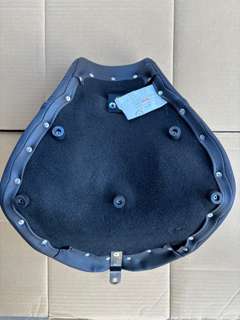 SaddleMen Renegade ブレイクアウト　ソロシート