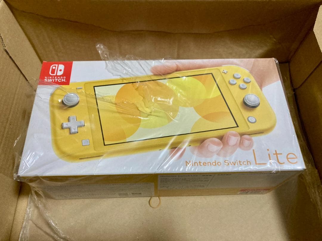 【新品未開封】Nintendo Switch Lite イエロー【クリスマスに】