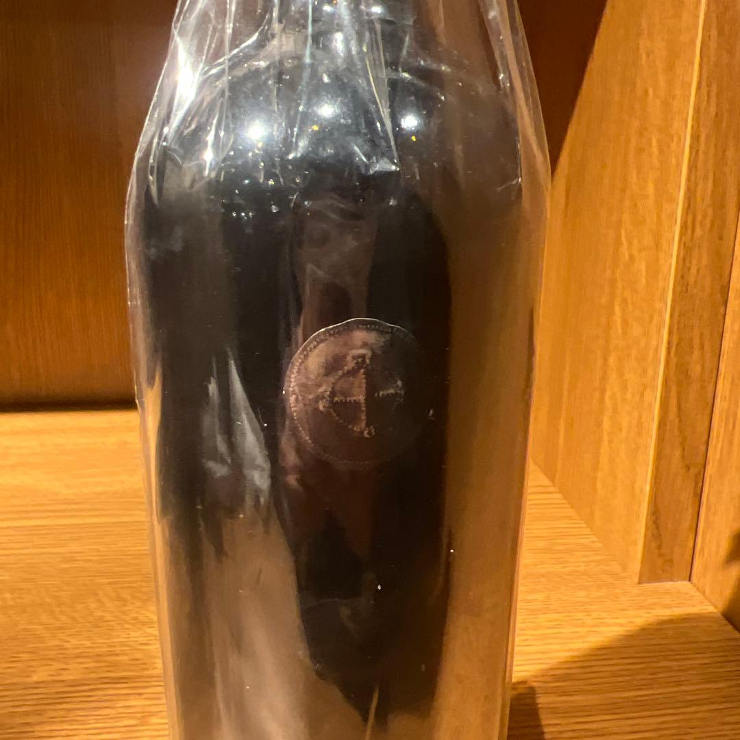 EPU 2011 赤ワイン チリ産 他の2本のワインとセット売りも可能です