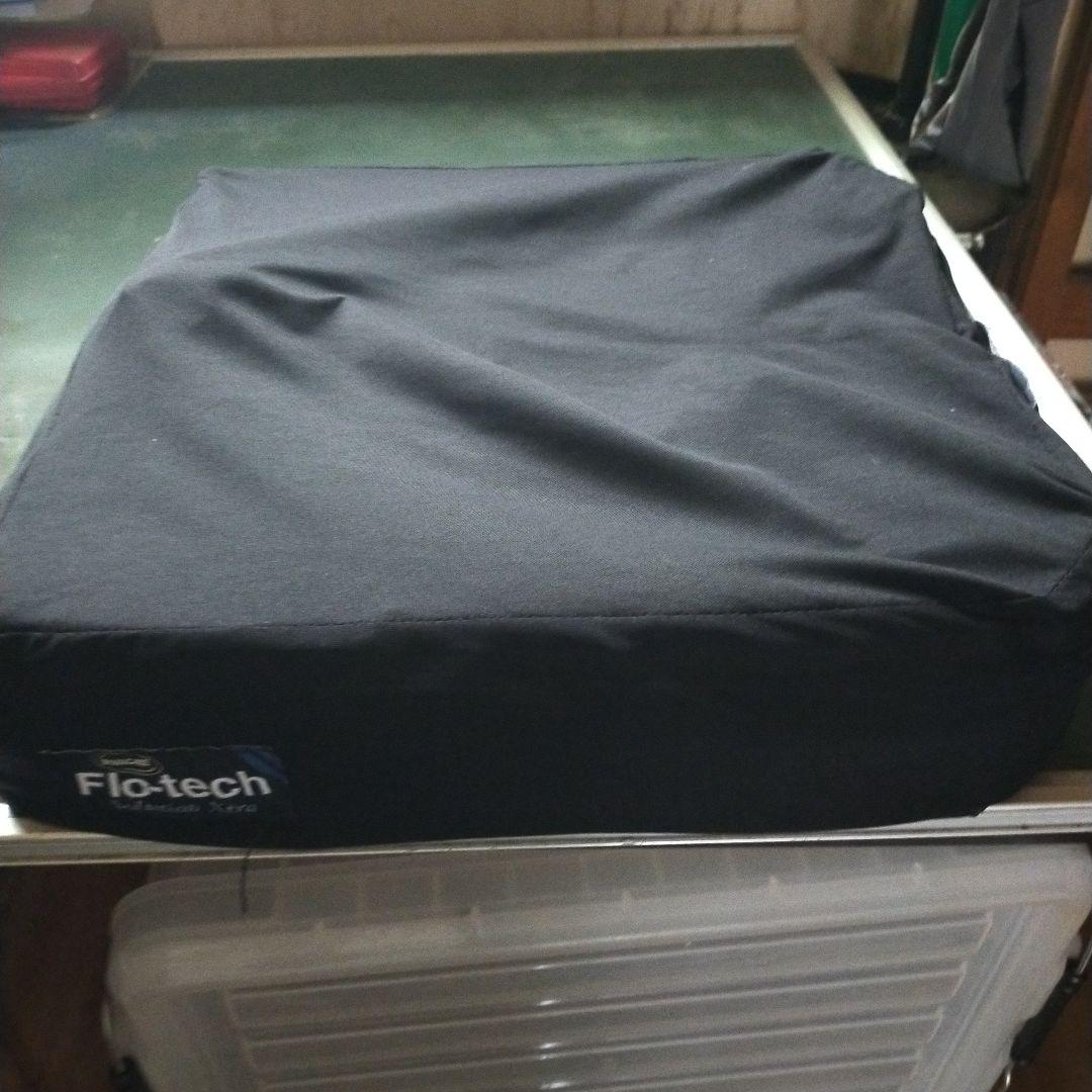 送料無料　車椅子用クッション　座布団　クッション　介護　介助　障害者用　イス