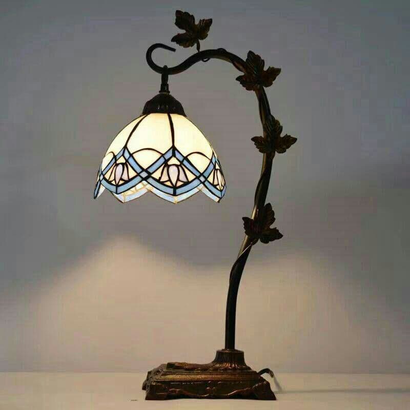 ティファニースタイルテーブルランプ電気スタンドガラスランプシ\rローズシャンデ1