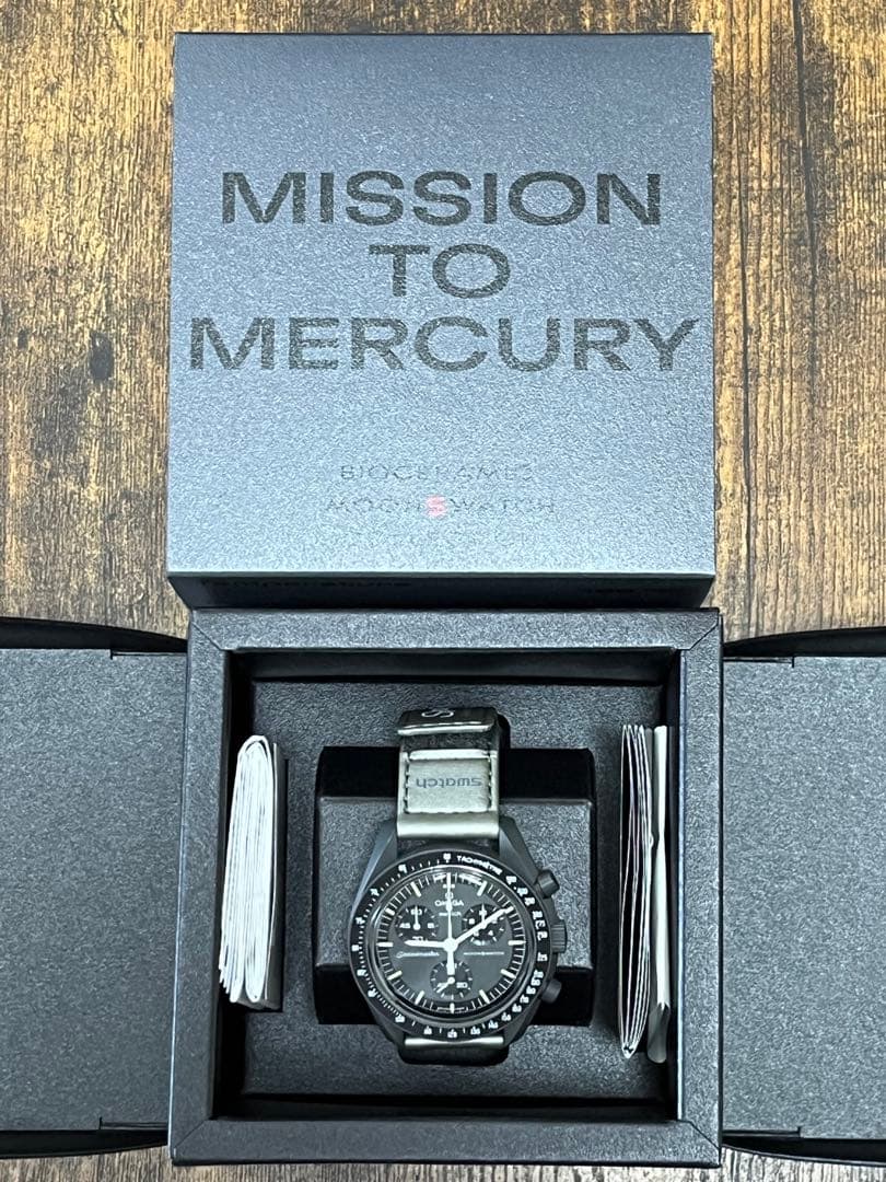 【購入証明アリ】【美品】ムーンスウォッチ Mercury（マーキュリー）