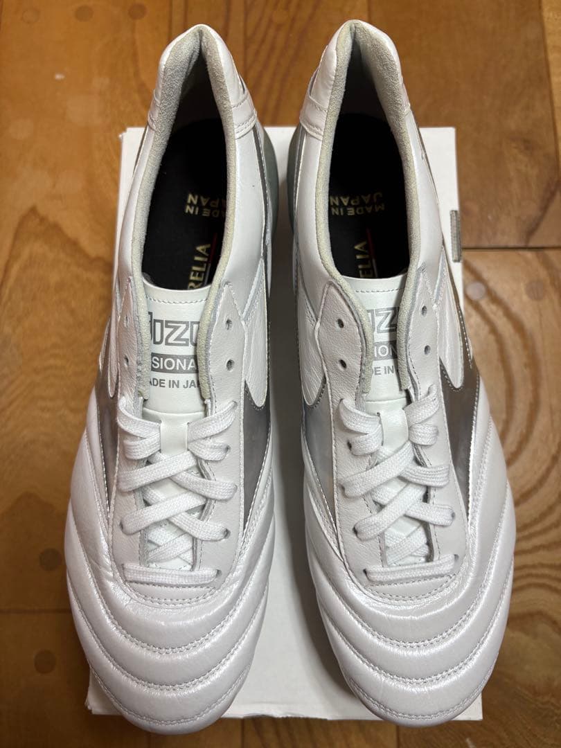 新品　超激レア　超限定品　ミズノ　モレリア DNA JAPAN 27.5cm