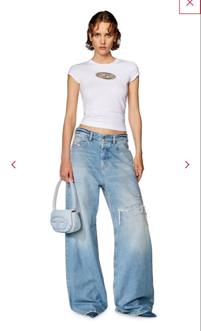 Diesel 1996 D-Sire デニムルーズフィット　W23 ライトブルー