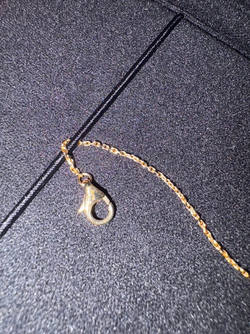 ゴールドチェーンブレスレット