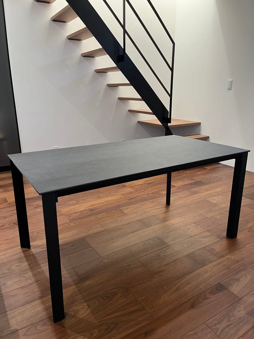 グラナダ セラミック ダイニングテーブル 150×80