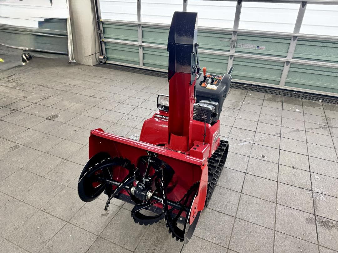 北海道旭川市　HONDA　除雪機　HSM1380i　ハイブリッド除雪機　引取限定