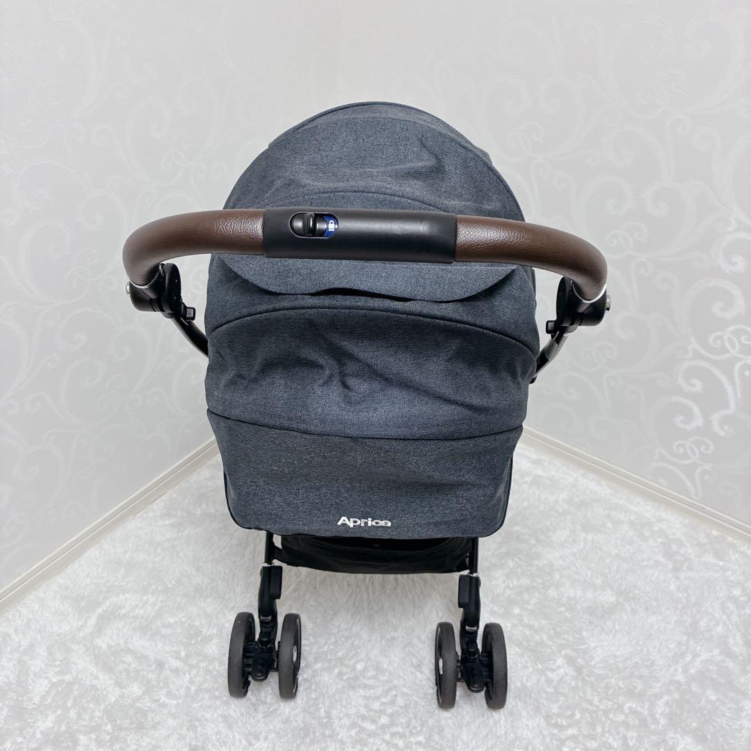 【美品】Aprica ベビーカー ラクーナ クッション フリー プラス
