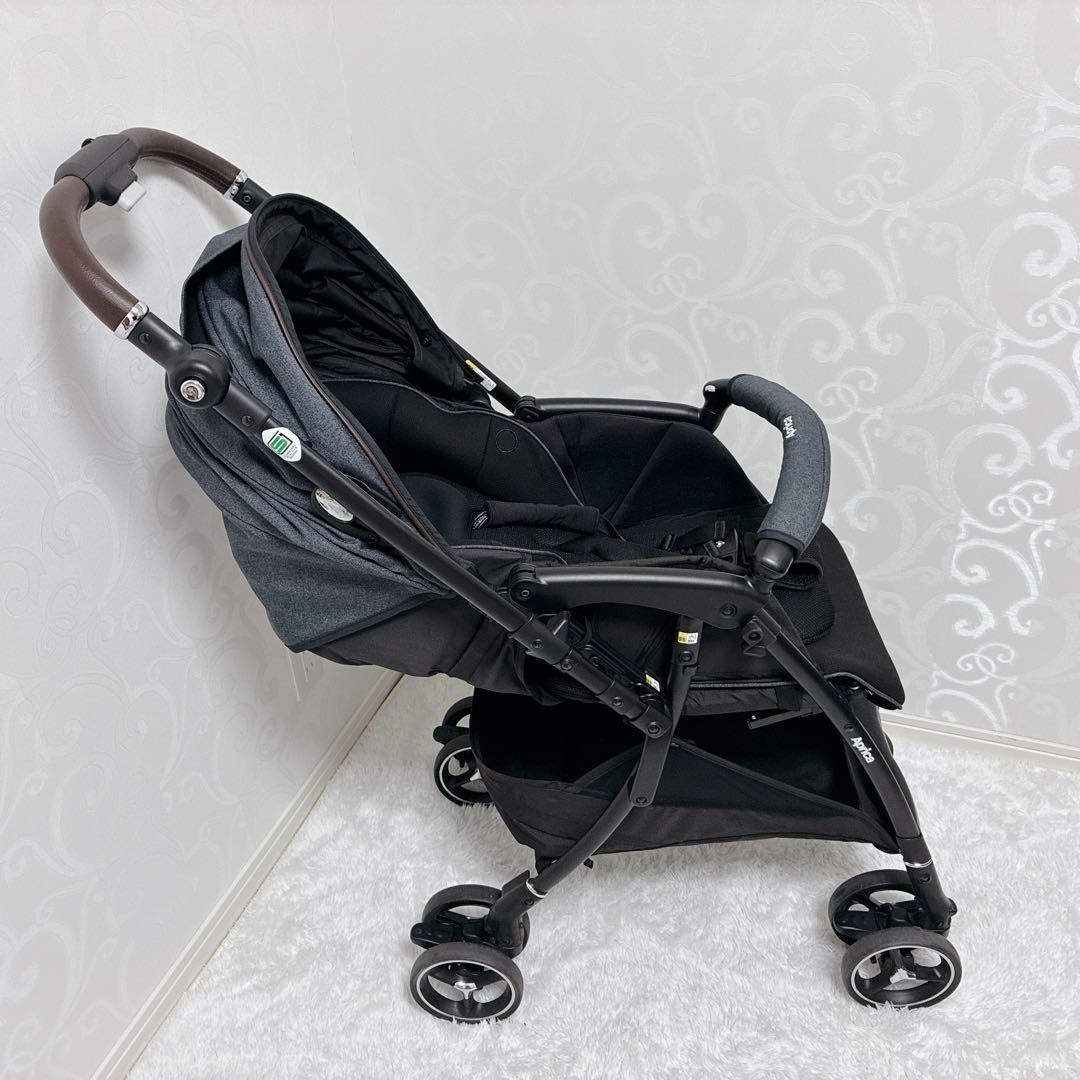 【美品】Aprica ベビーカー ラクーナ クッション フリー プラス