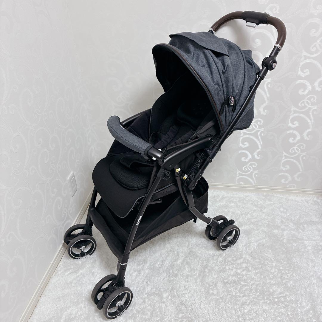 【美品】Aprica ベビーカー ラクーナ クッション フリー プラス