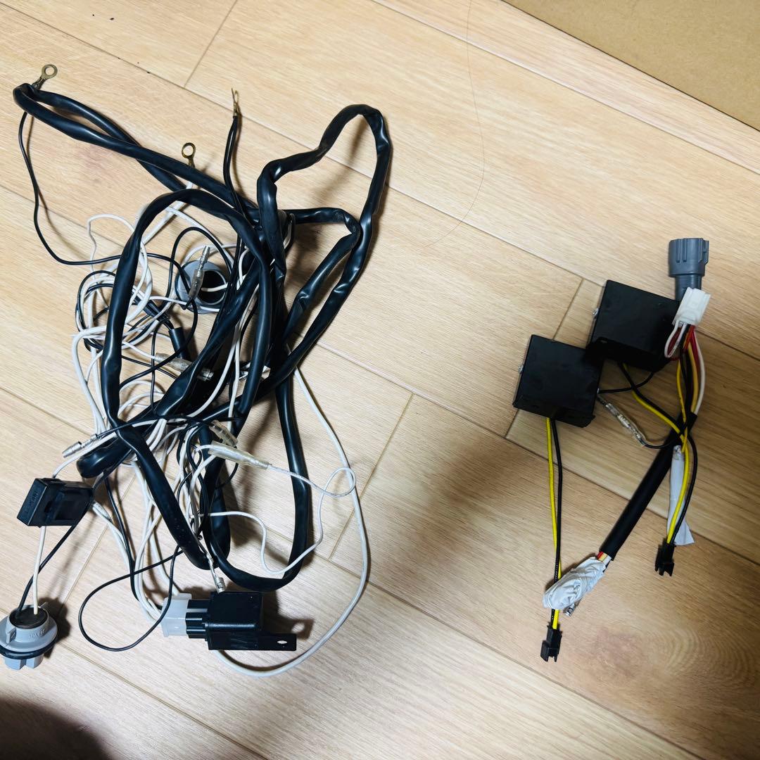 30ヴェルファイア　Lスタイル LEDヘッドライトガーニッシュ