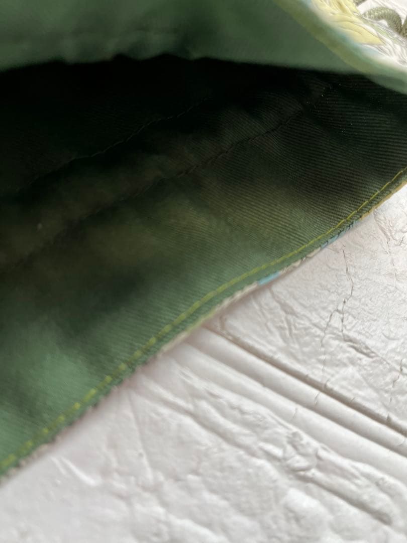 ハンドメイド　リバティ　まんまる巾着　スモールスザンナ　①