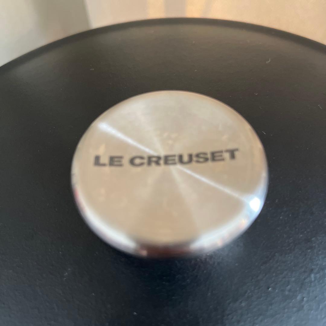 【LE CREUSET 】ブラック 両手鍋　22㌢